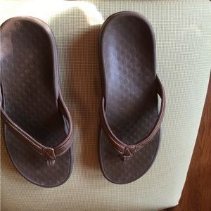 Vionic Sandals Size 10 Next to New